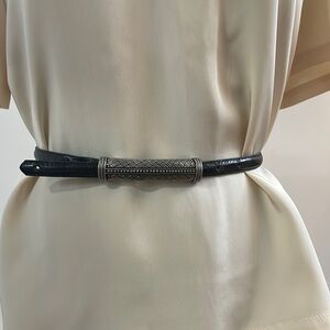 VICENZA Genuine Italian Calfskin Leather Belt with Decorative Buckle